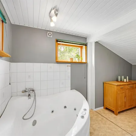 Embla - 500m To The Fjord By Interhome * Ulfborg