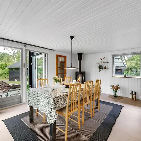 Embla - 500m To The Fjord By Interhome Prázdninový dům