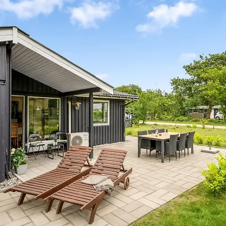 Embla - 500m To The Fjord By Interhome
